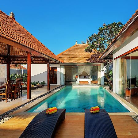 Avery Le Nixsun Villas Uluwatu By Waringin Hospitality Free Gym Access Bagian luar foto