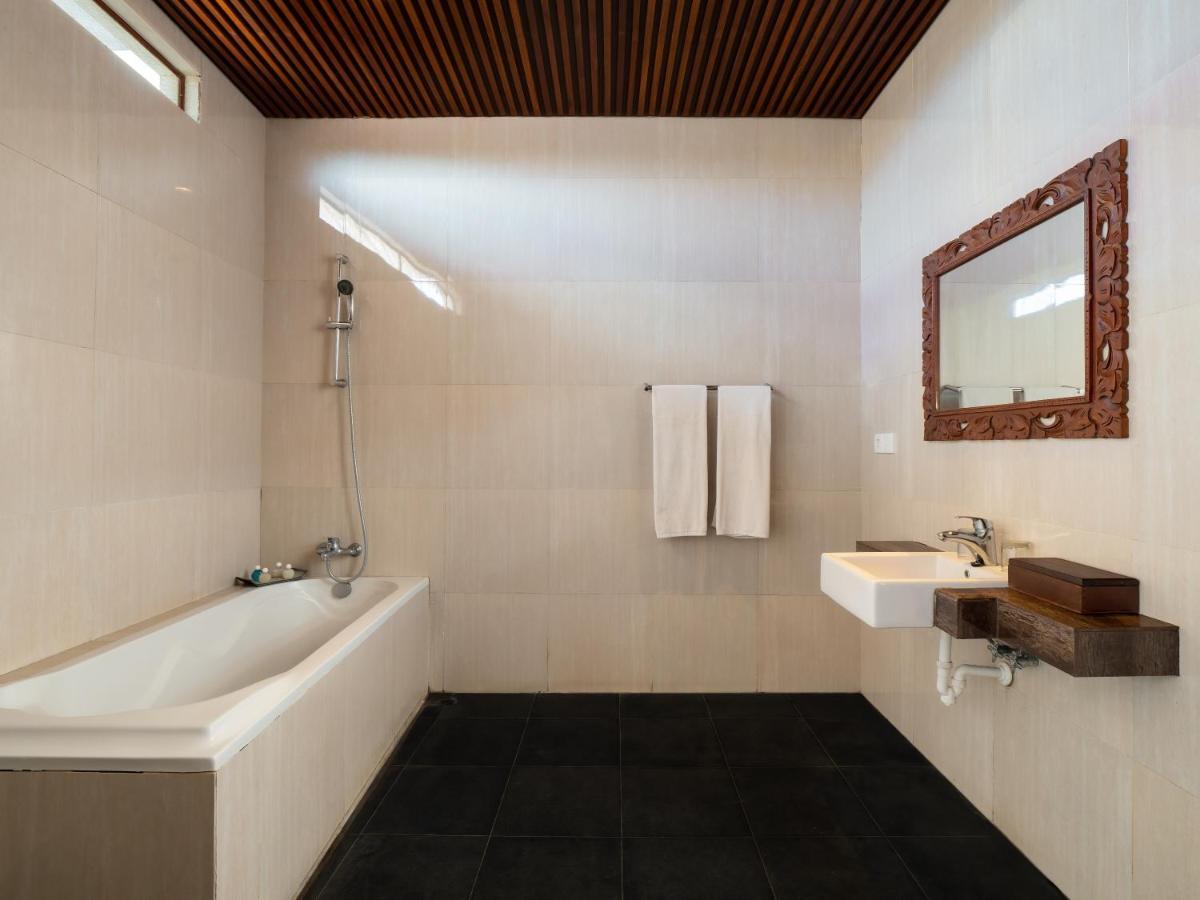 Avery Le Nixsun Villas Uluwatu By Waringin Hospitality Free Gym Access Bagian luar foto