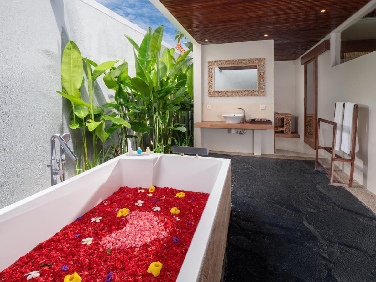 Avery Le Nixsun Villas Uluwatu By Waringin Hospitality Free Gym Access Bagian luar foto